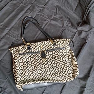 Tommy Hilfiger patterned shoulder bag